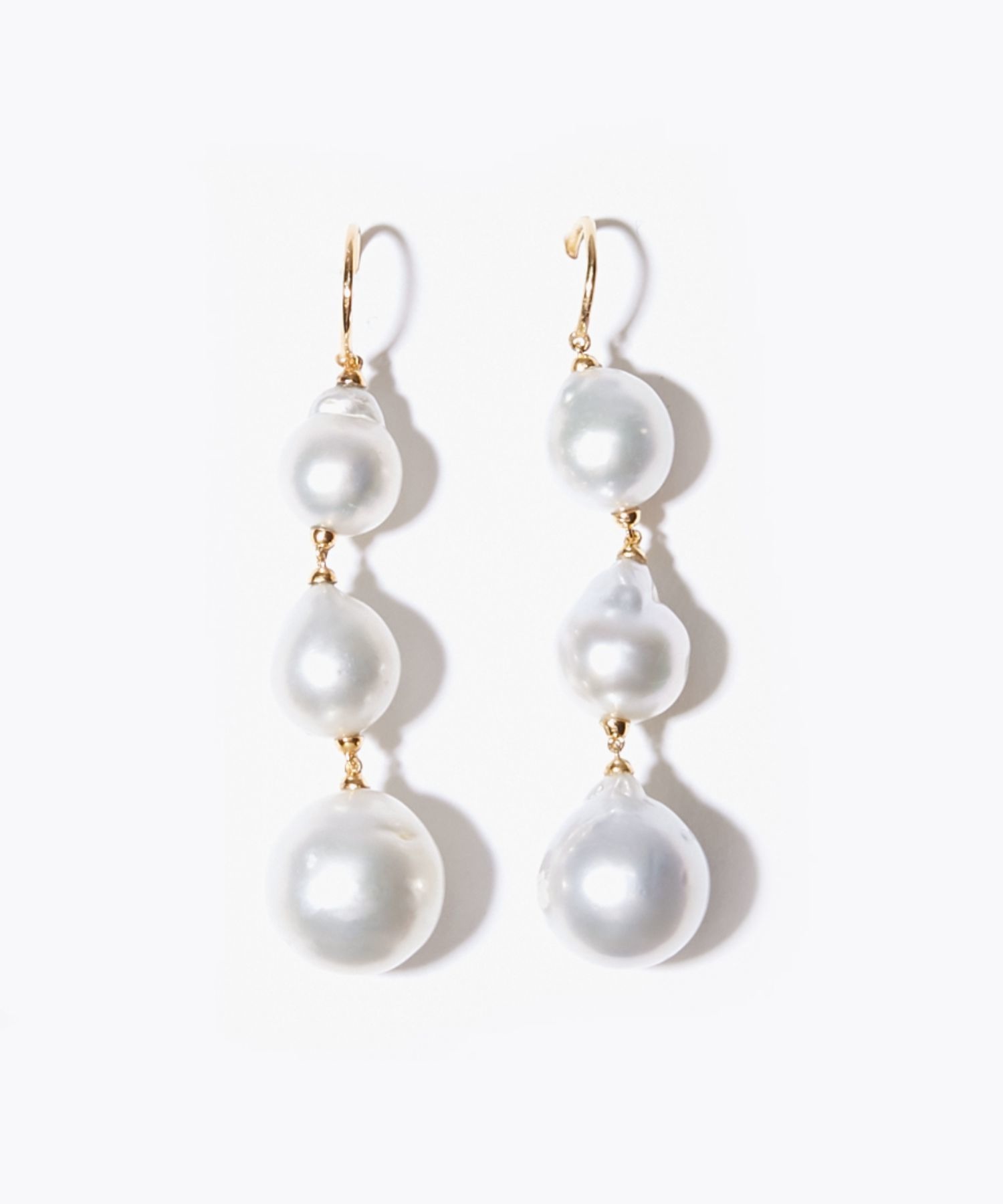[pear] south sea pearl tear drops pierced earring