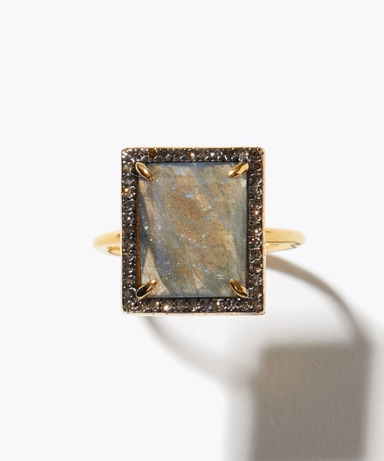 [elafonisi] rectangle labradrite pave diamonds ring