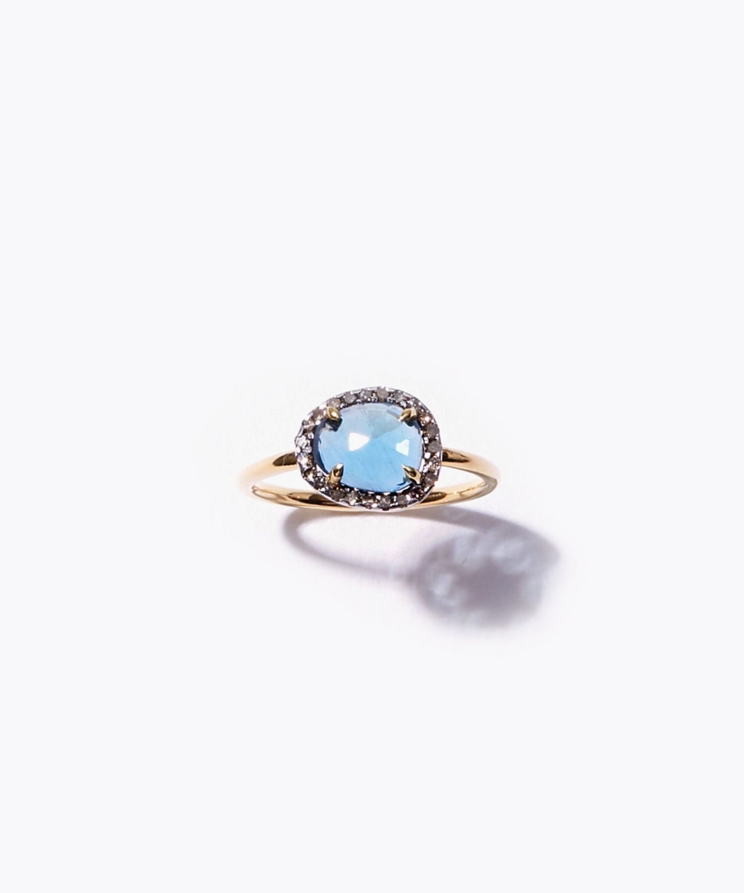 [elafonisi] london blue topaz pave diamonds ring