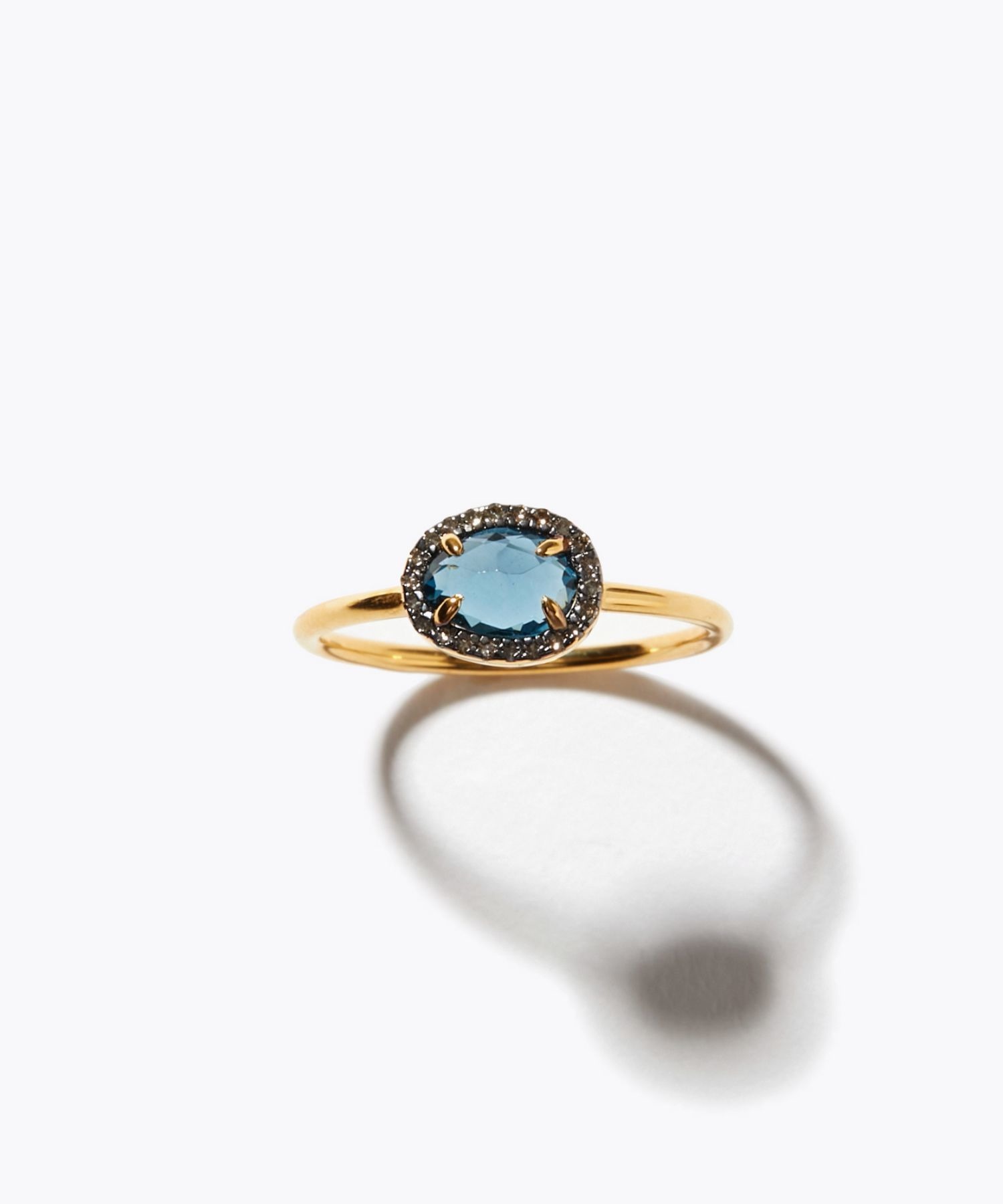 [elafonisi] london blue topaz pave diamonds ring