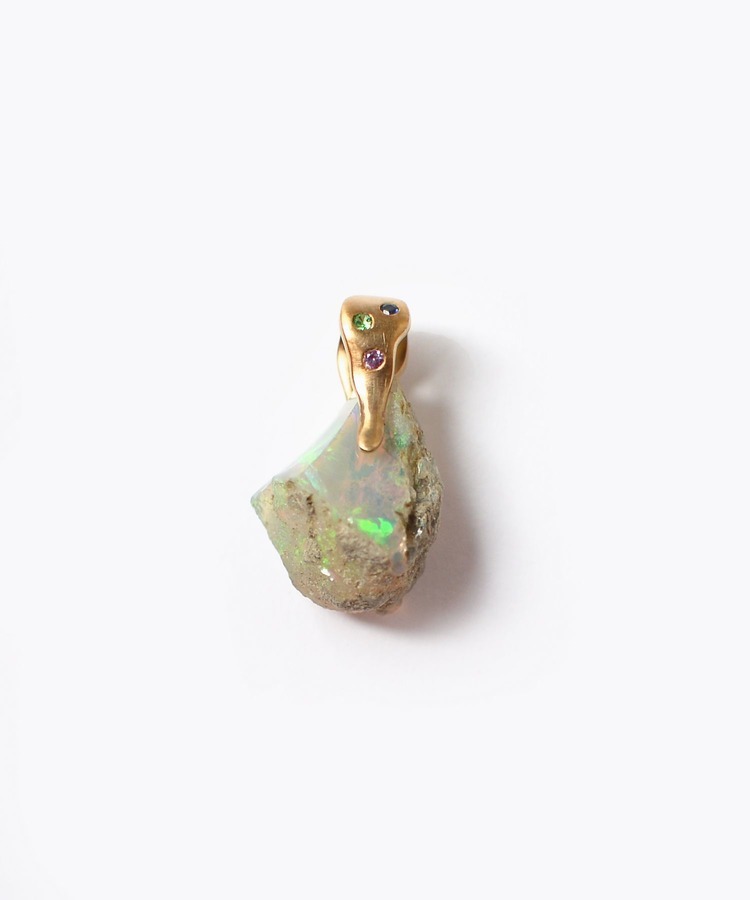 [raw beauty] 【2021 Spring Limited】 K10 rough white opal multi pave charm