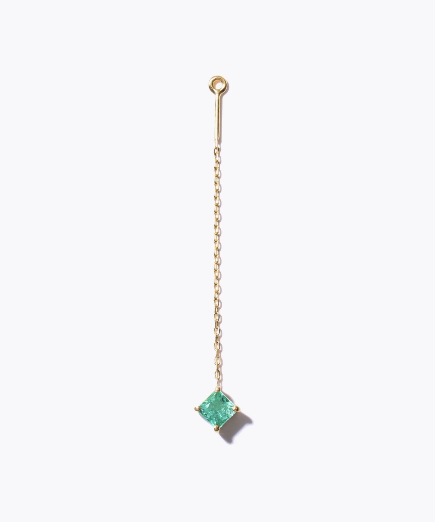 [eden] K10 square emerald chain ear charm