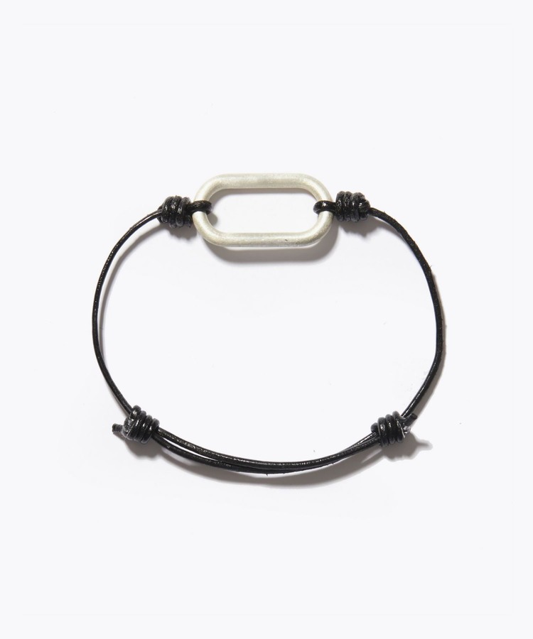 [I am donation] bone oval silver black leather bracelet