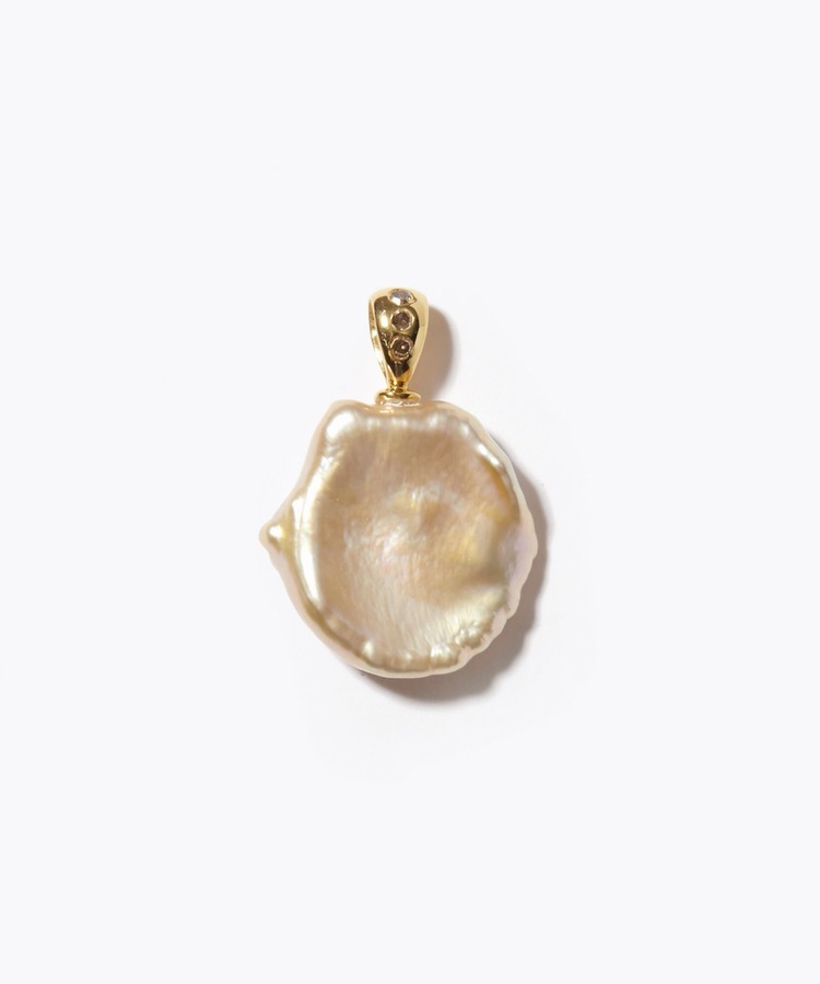 [pear] keshi pearl pave diamond charm