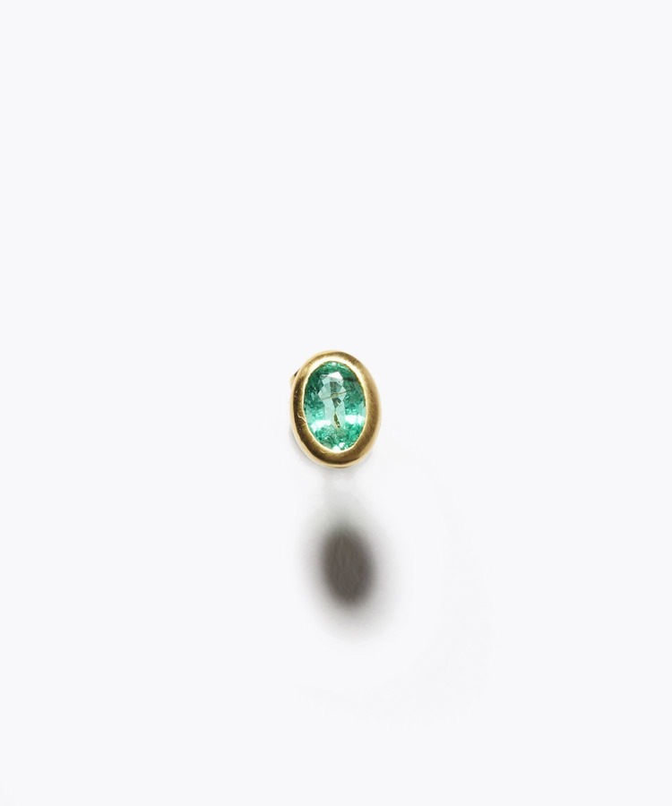 [eden] oval emerald stud single pierced earring