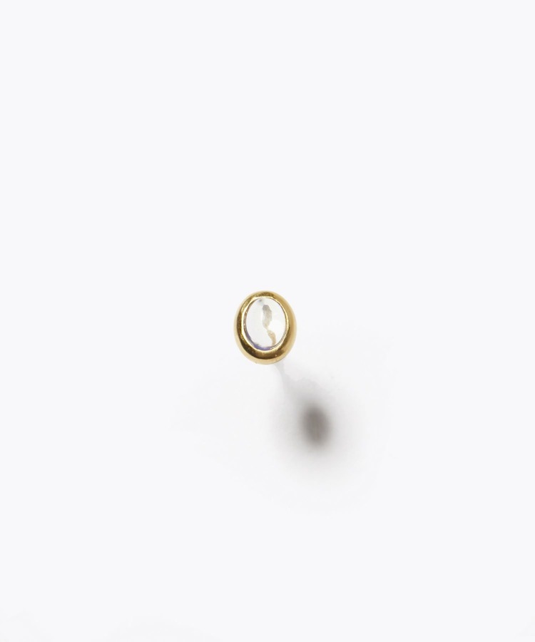 [eden] oval moonstone stud single pierced earring