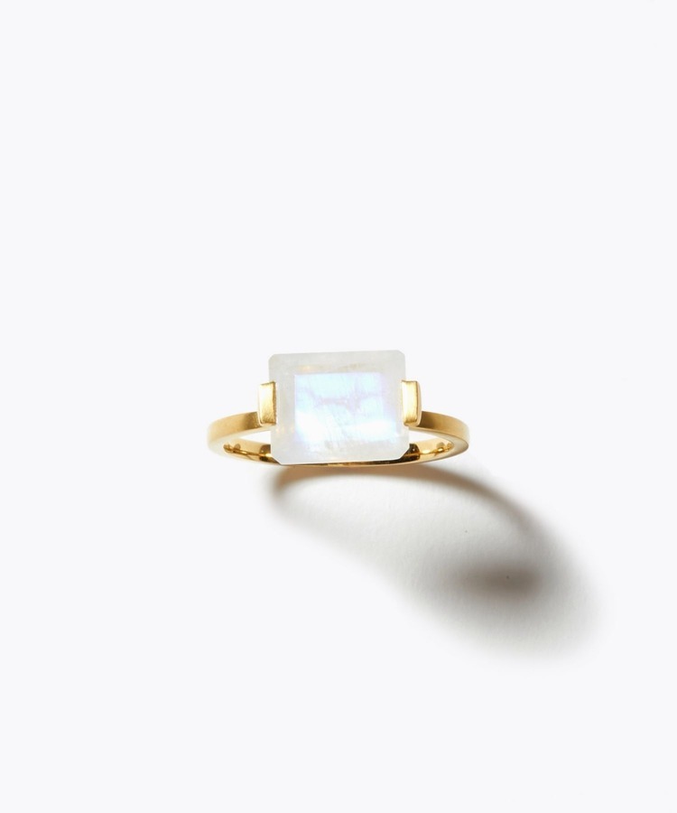 [ancient] rectangle rainbow moonstone ring