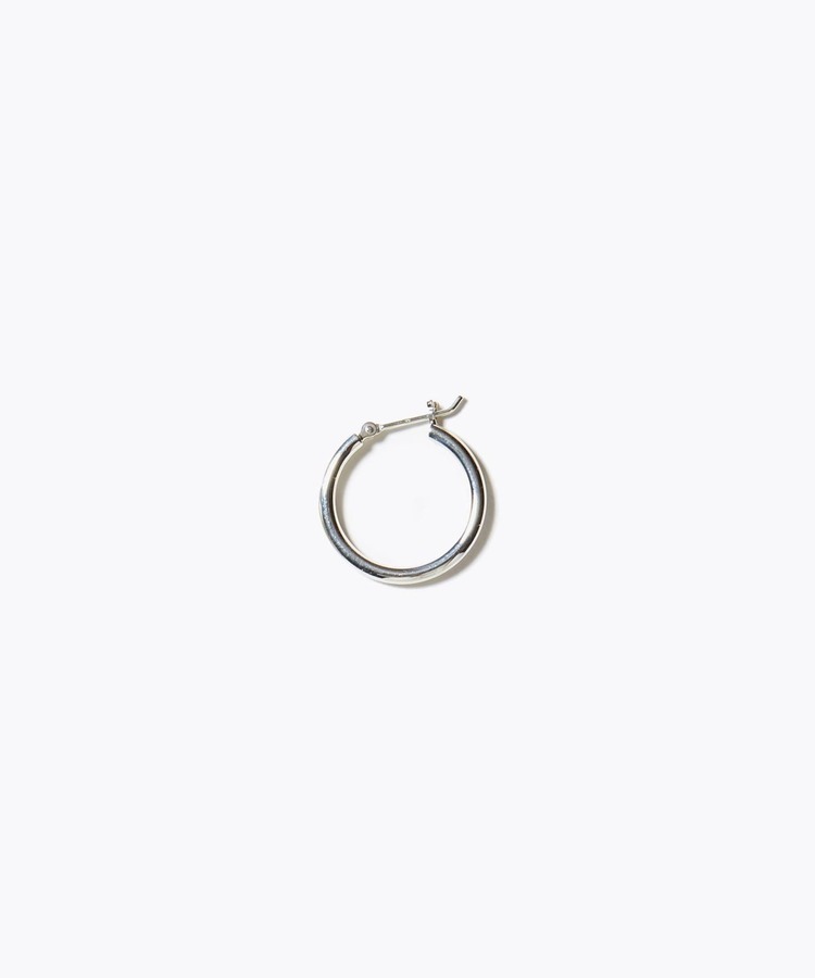 [bone] organic thin small silver hoop single pierced earring