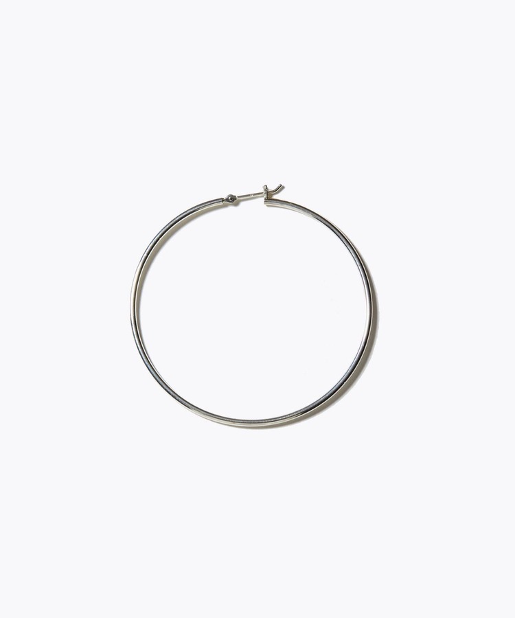 [bone] organic thin large silver hoop single pierced earring