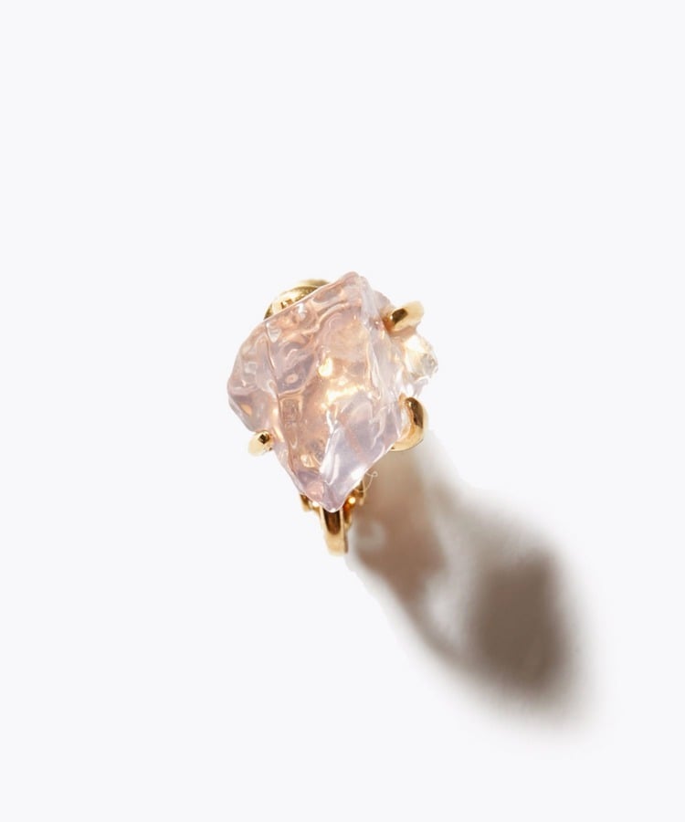 [eden] rough rose quartz single ear clip