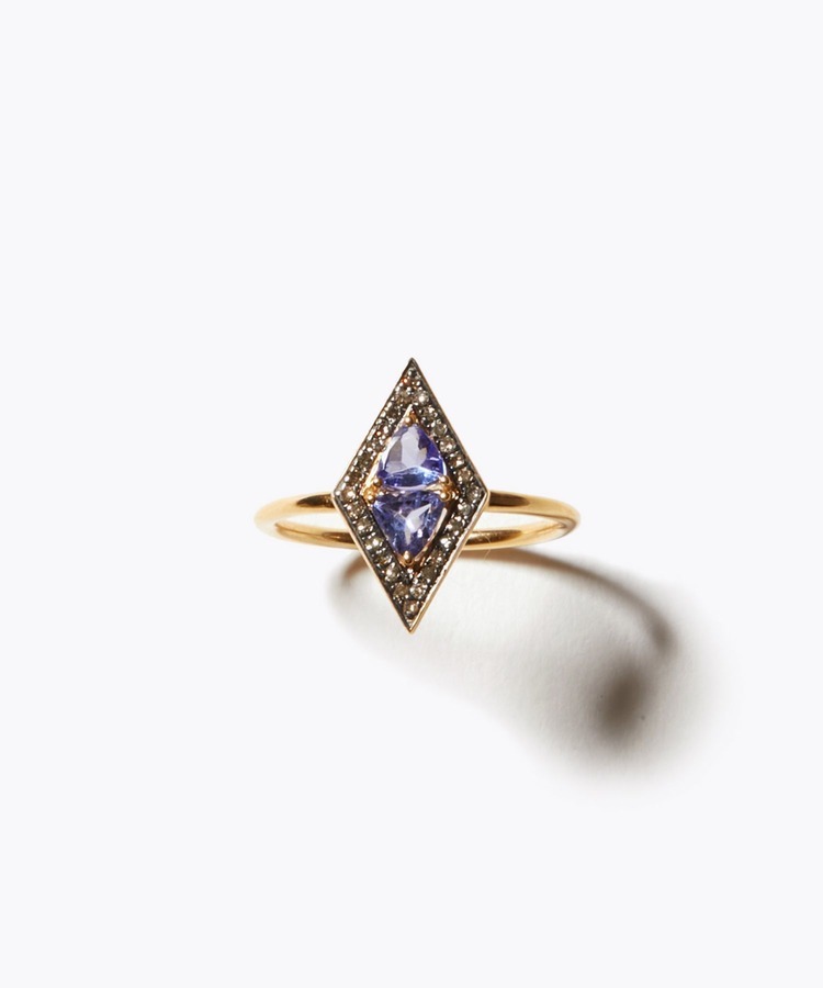 [elafonisi] tanzanite rhombus pave diamond ring