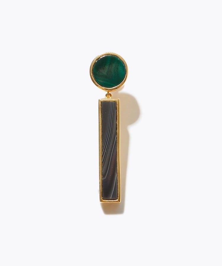 [ancient] malachite agete flat single pierced earring