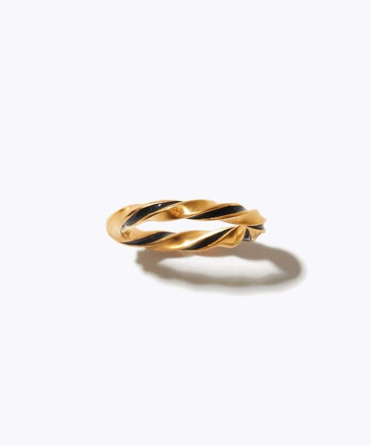[ancient] twisted black enamel ring