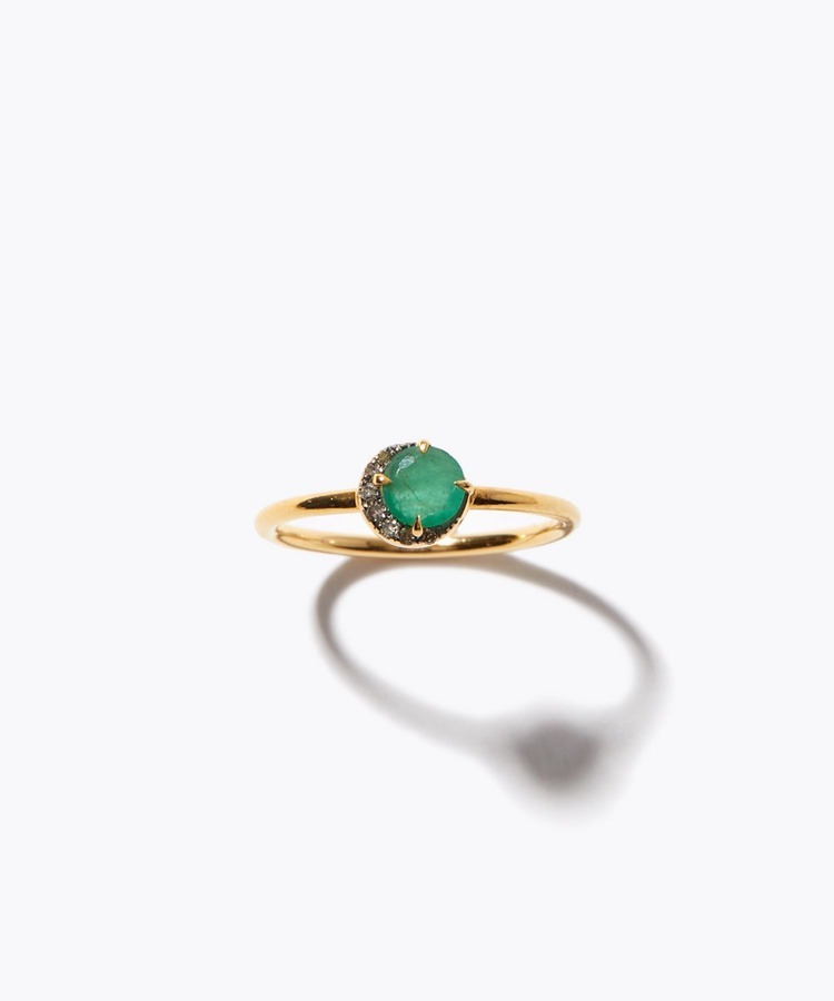 [elafonisi] emerald new moon pave diamond ring
