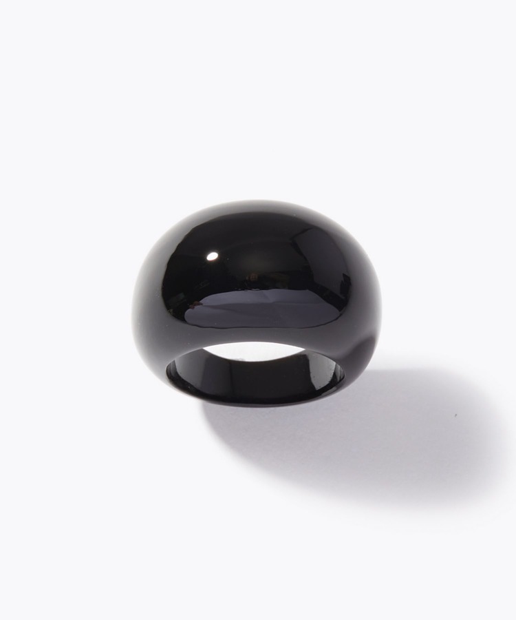 [bone] bean dome onyx ring