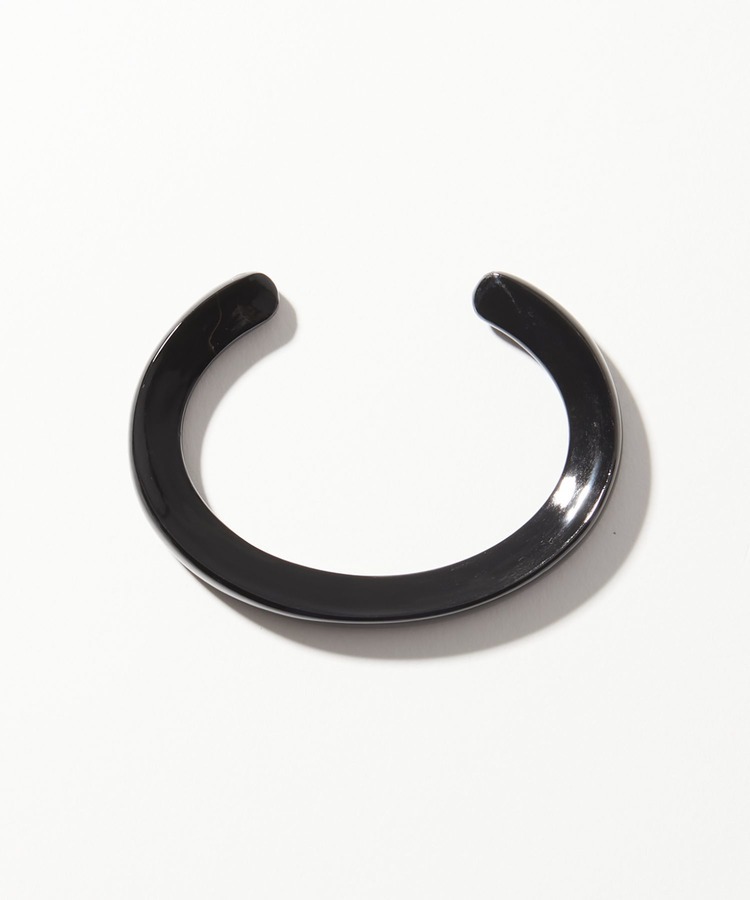 [bone] organic onyx bangle