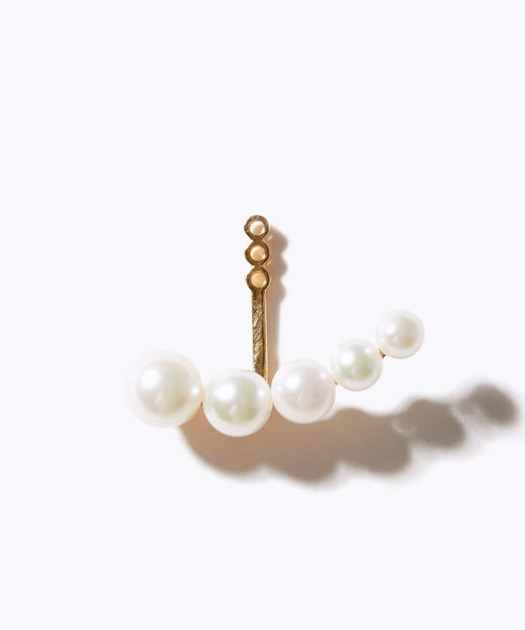 [philia] akoya pearl horizontal gradation ear charm