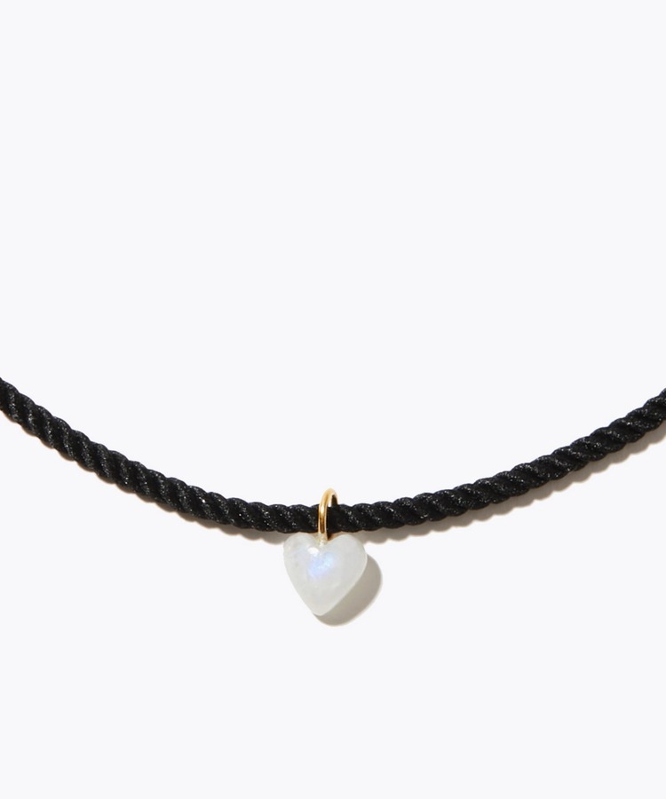 [I am donation] rainbow moonstone heart necklace