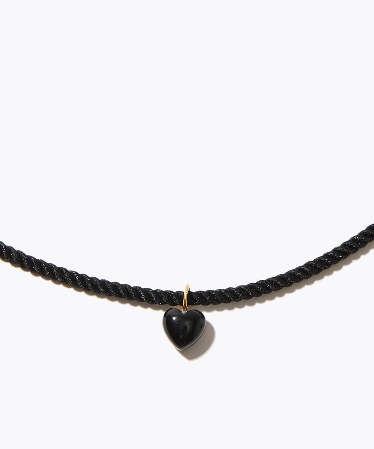[I am donation] onyx heart necklace