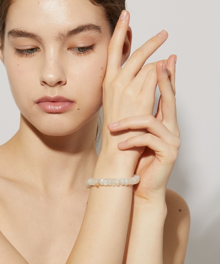 [amulette」「brings romantic happiness」rainbow moon stone diamond bracelet
