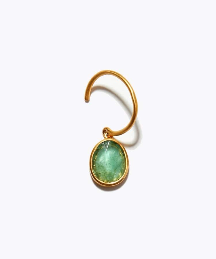 [eden] one of a kind emerald pebble single pierced earring