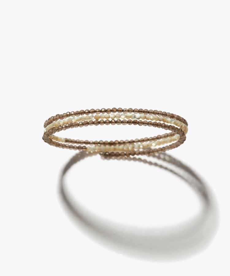 [amulette] [An amulet that contains the power of the earth] smoky quartz MOP bangle＆bracelet