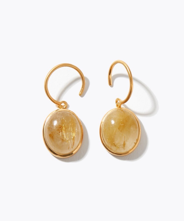 [eden] oval cabochon gold rutilated quartz pierced earring