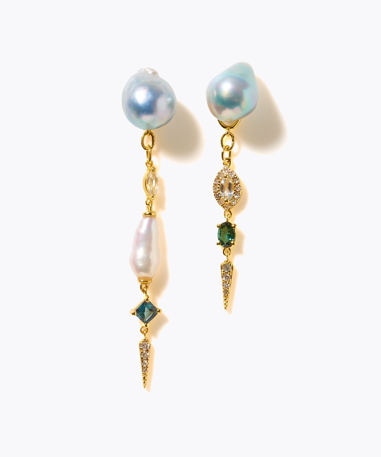 [elafonisi] 【2025 Winter Limited】One of a kind K10 akoya pearl multiple stone chandelier pierced earring