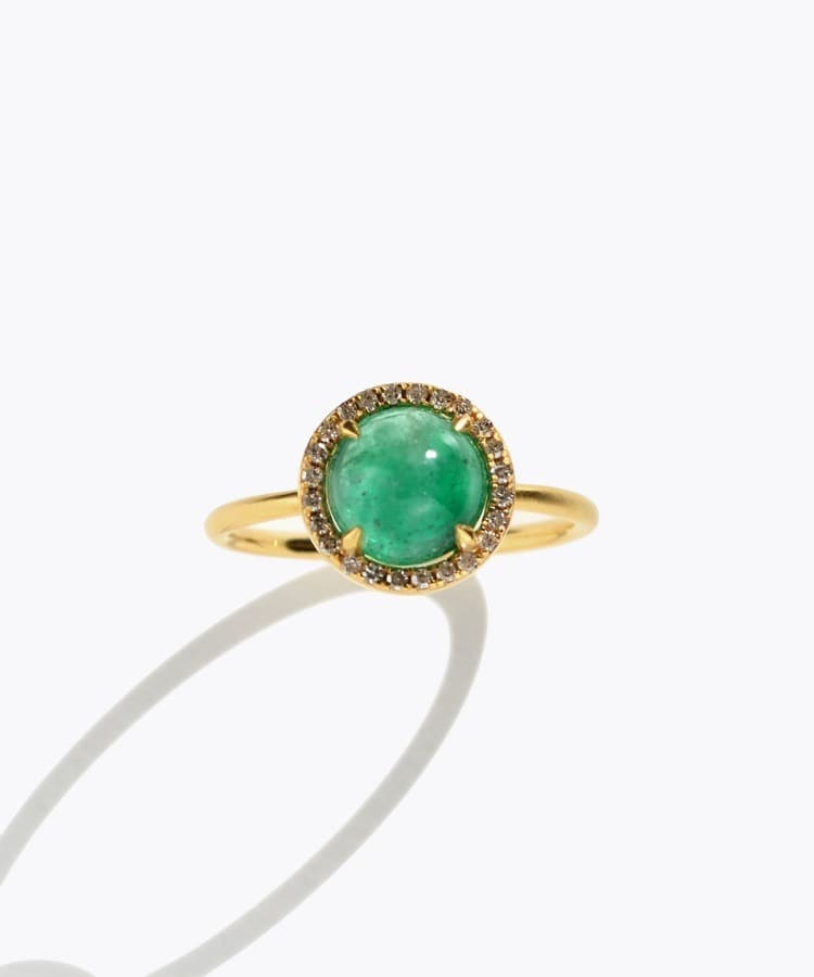 [elafonisi] One of a kind K10 cabochon emerald pave diamond ring