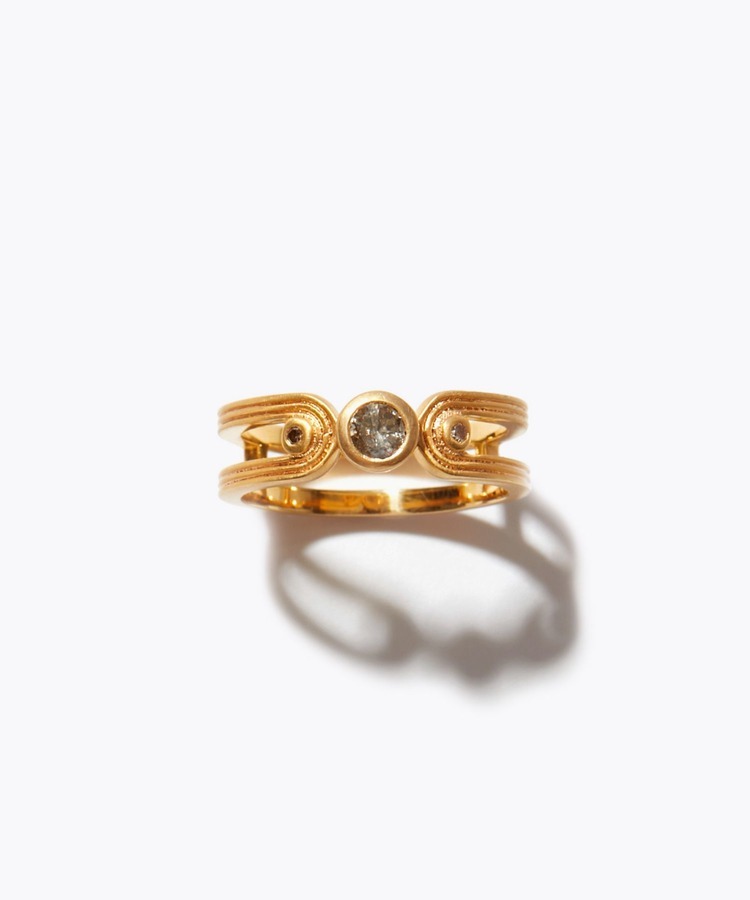 [ancient] brown diamond steam line ring