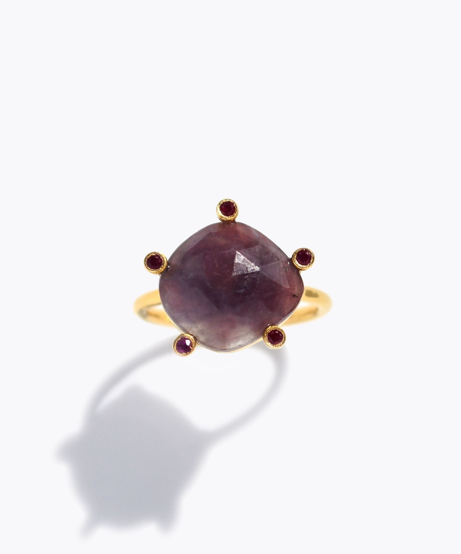 9号 [eden] One of a kind girls day ルビーインゾイサイト