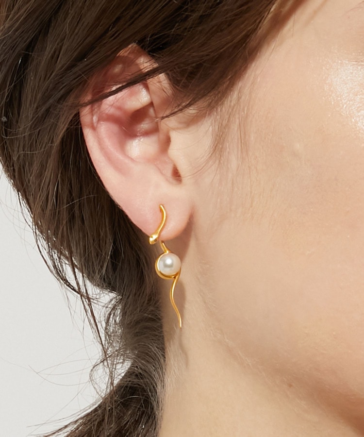 [philia] akoya pearl viper front back single pierced earring