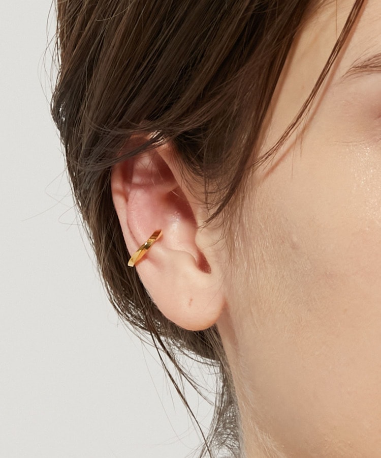 [bone] twisted ear cuff