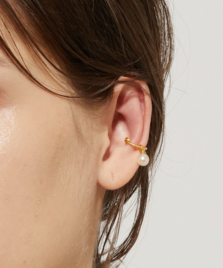 [philia] akoya pearl droplets ear cuff
