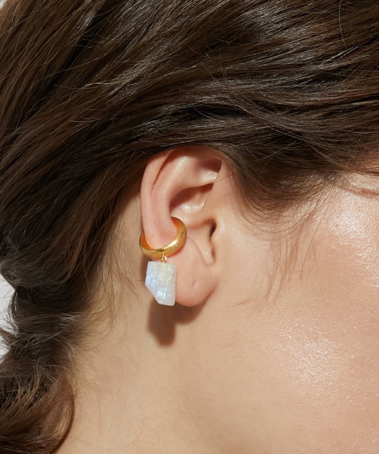 [ancient] rough rainbow moon stone ear cuff