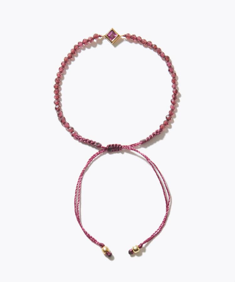 [I am donation] girls day rhodolite garnet square bracelet