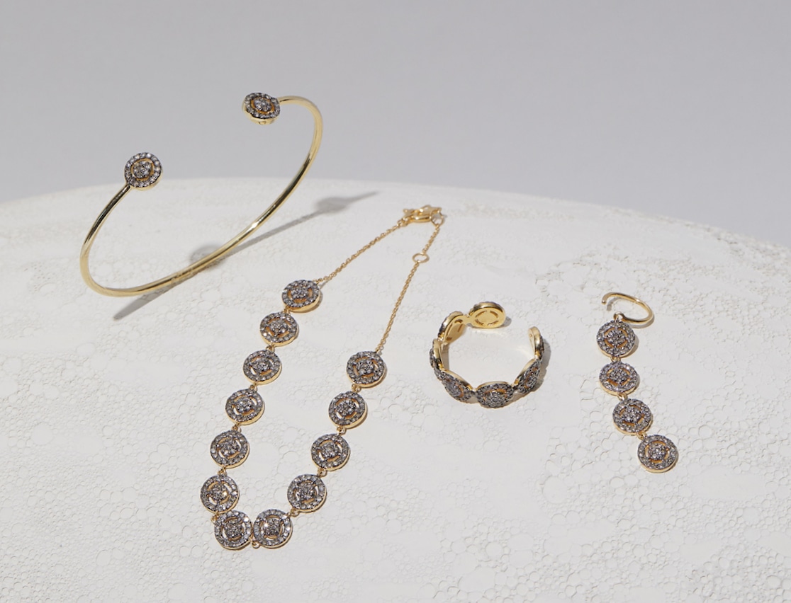 天体を思わせる神秘的な&ldquo;jupiter&rdquo; に新モデルが登場。うららかな春に似合う&ldquo;eutopia&rdquo;の一点ものも発売