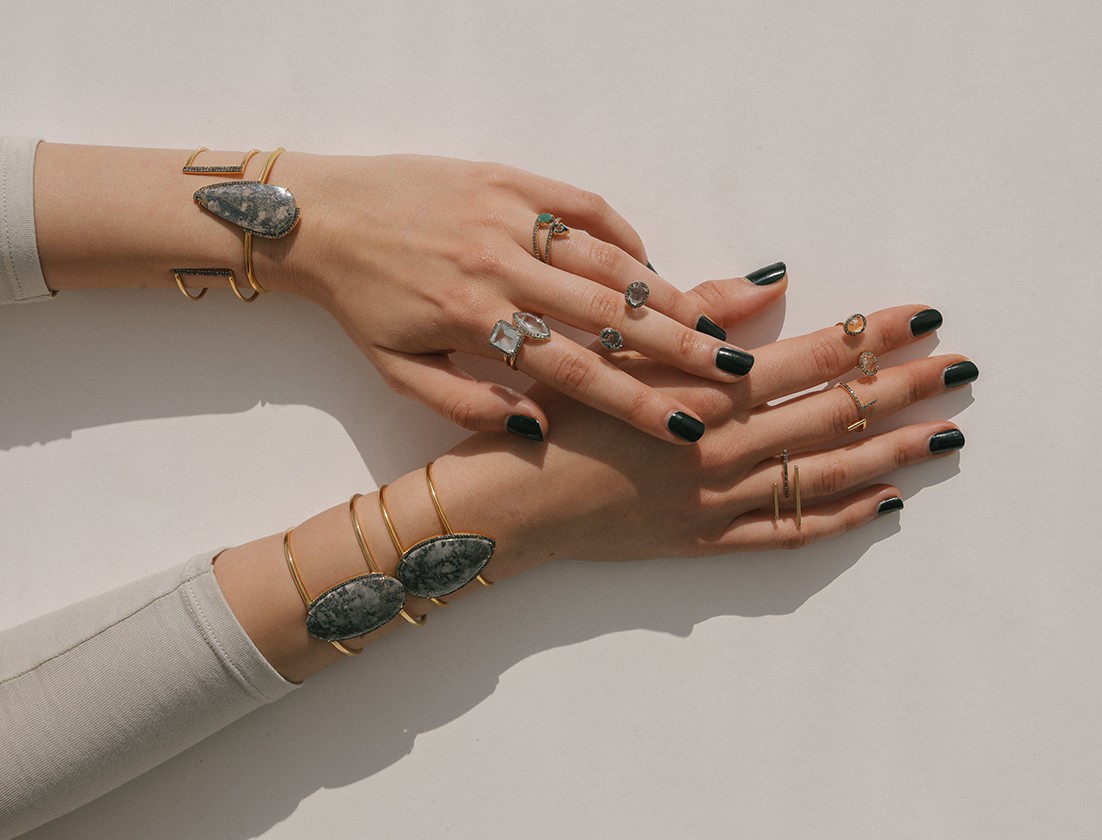 2021Summerの幕開け &mdash; Patio de los Leones &mdash; 煌びやかな宮殿を象徴する、美麗な黄金と匂い立つ極彩色のジュエリー