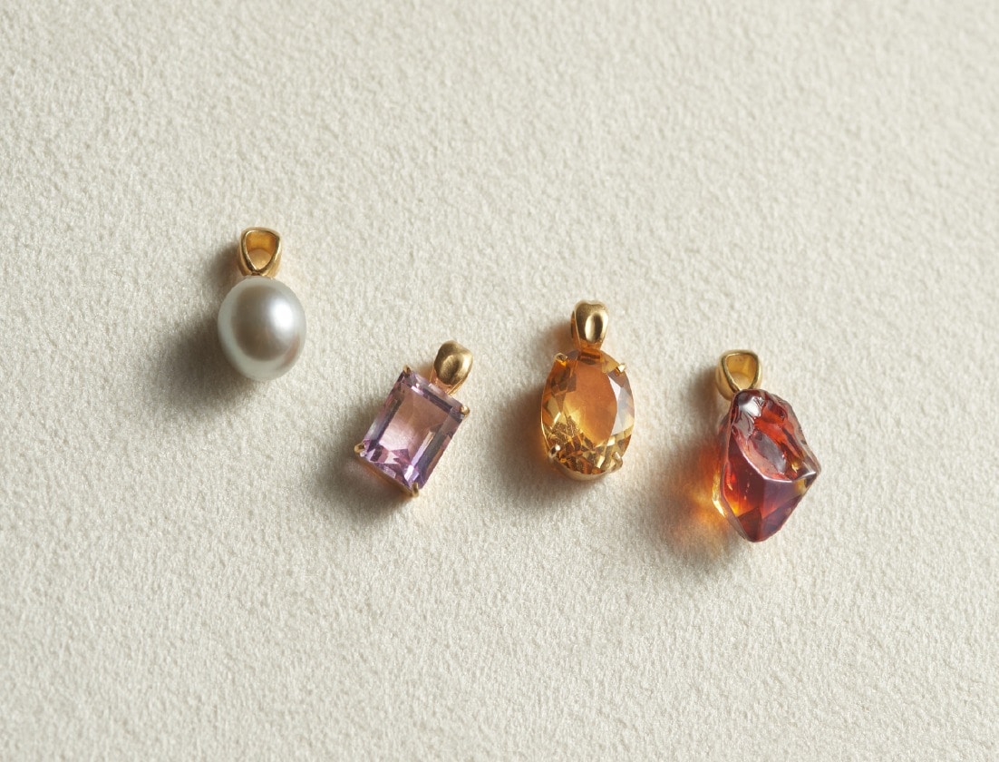 灼熱の太陽を待ちわびる美しき鉱物の新作ジュエリー