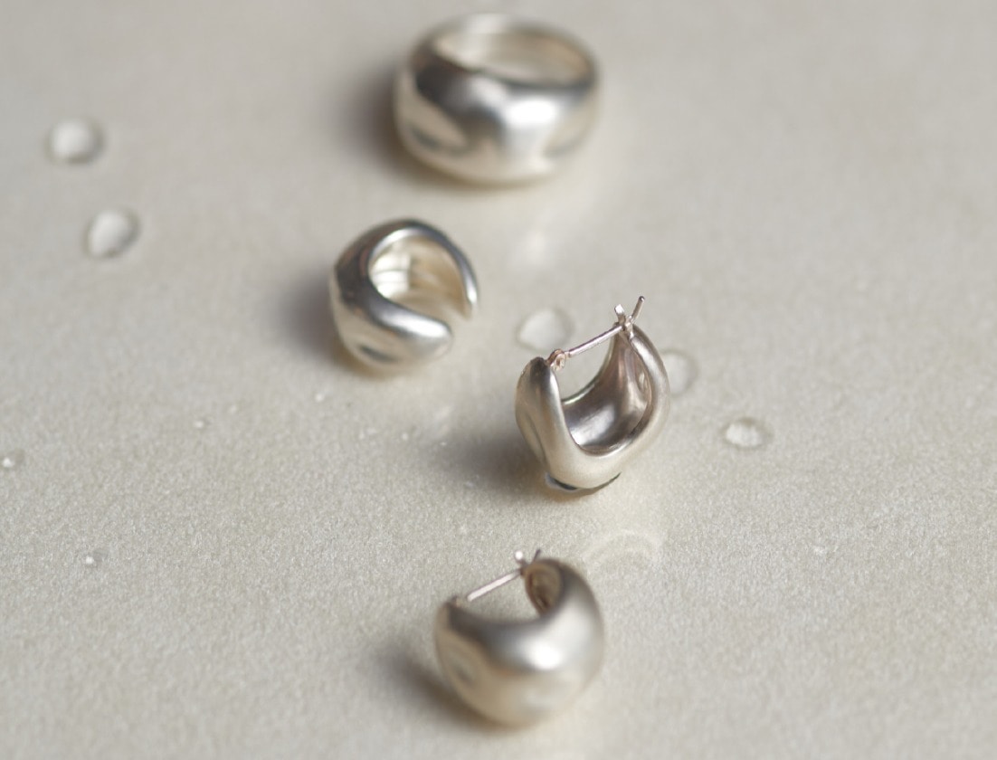 古代エジプトに想いを馳せて。&ldquo;ancient&rdquo;シリーズより、モダンなシルバージュエリーが登場。