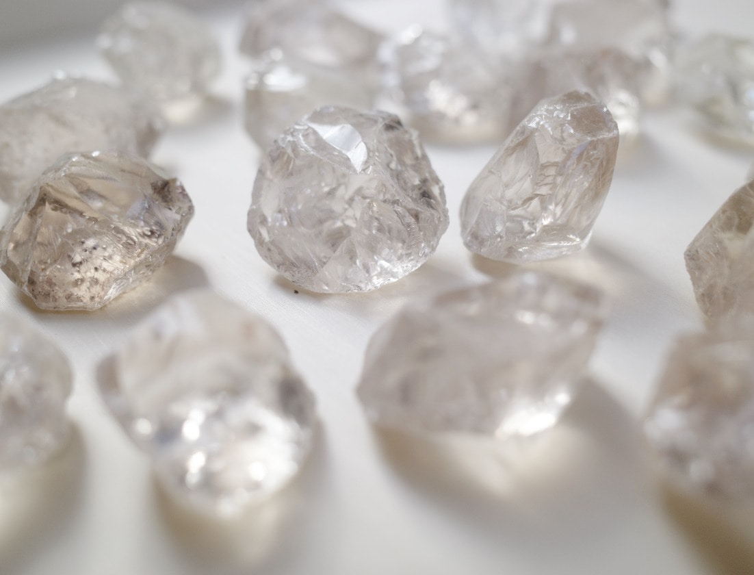 伝統と創造の融合、唯一無二の宝石。