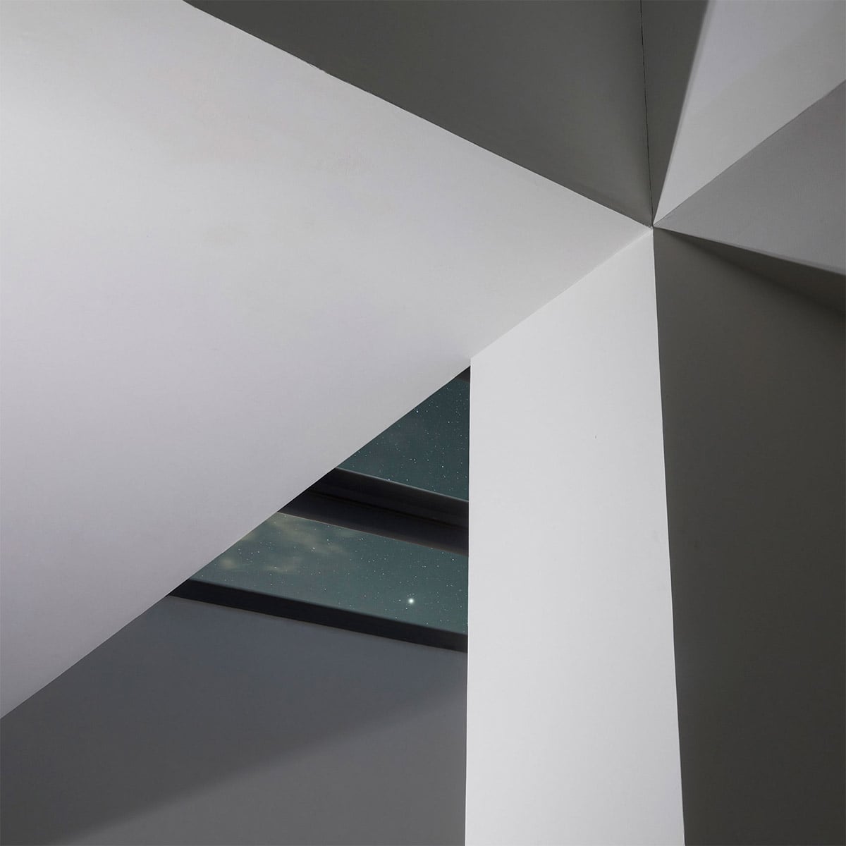 Photo by Yuya Shimahara