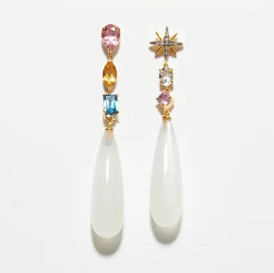 シャンデリア ピアス