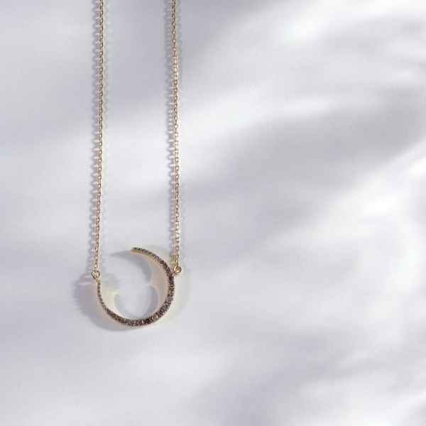 獅子座ラッキーアイテム