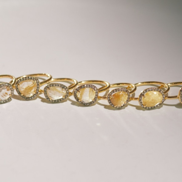 山羊座ラッキーアイテム