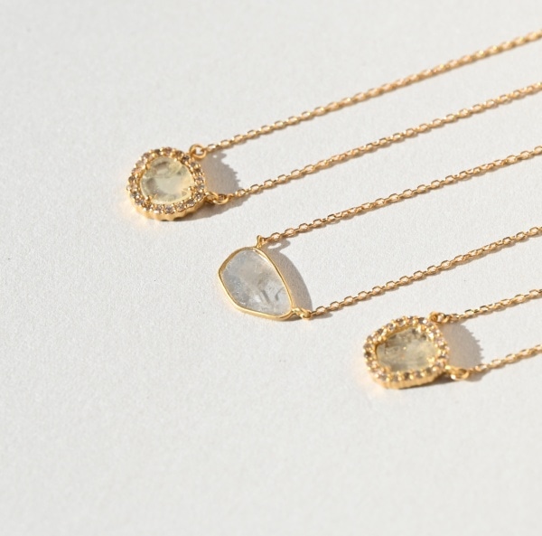 水瓶座ラッキーアイテム