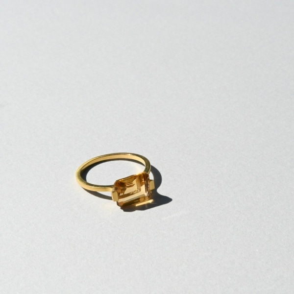 水瓶座ラッキーアイテム