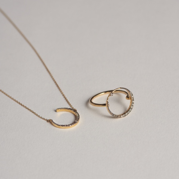 牡牛座ラッキーアイテム